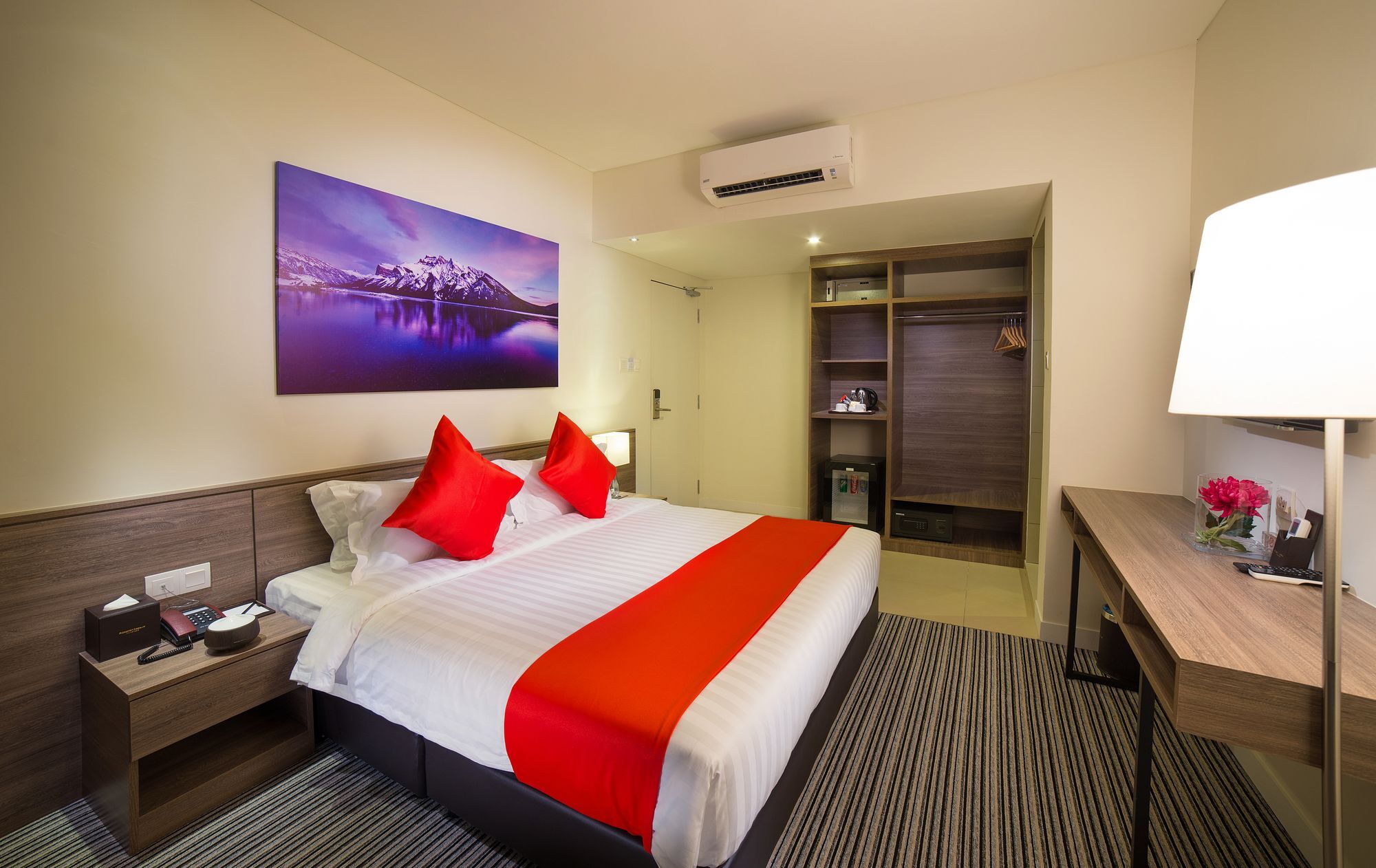 Riccarton Capsule Hotel Kuala Lumpur Exterior foto