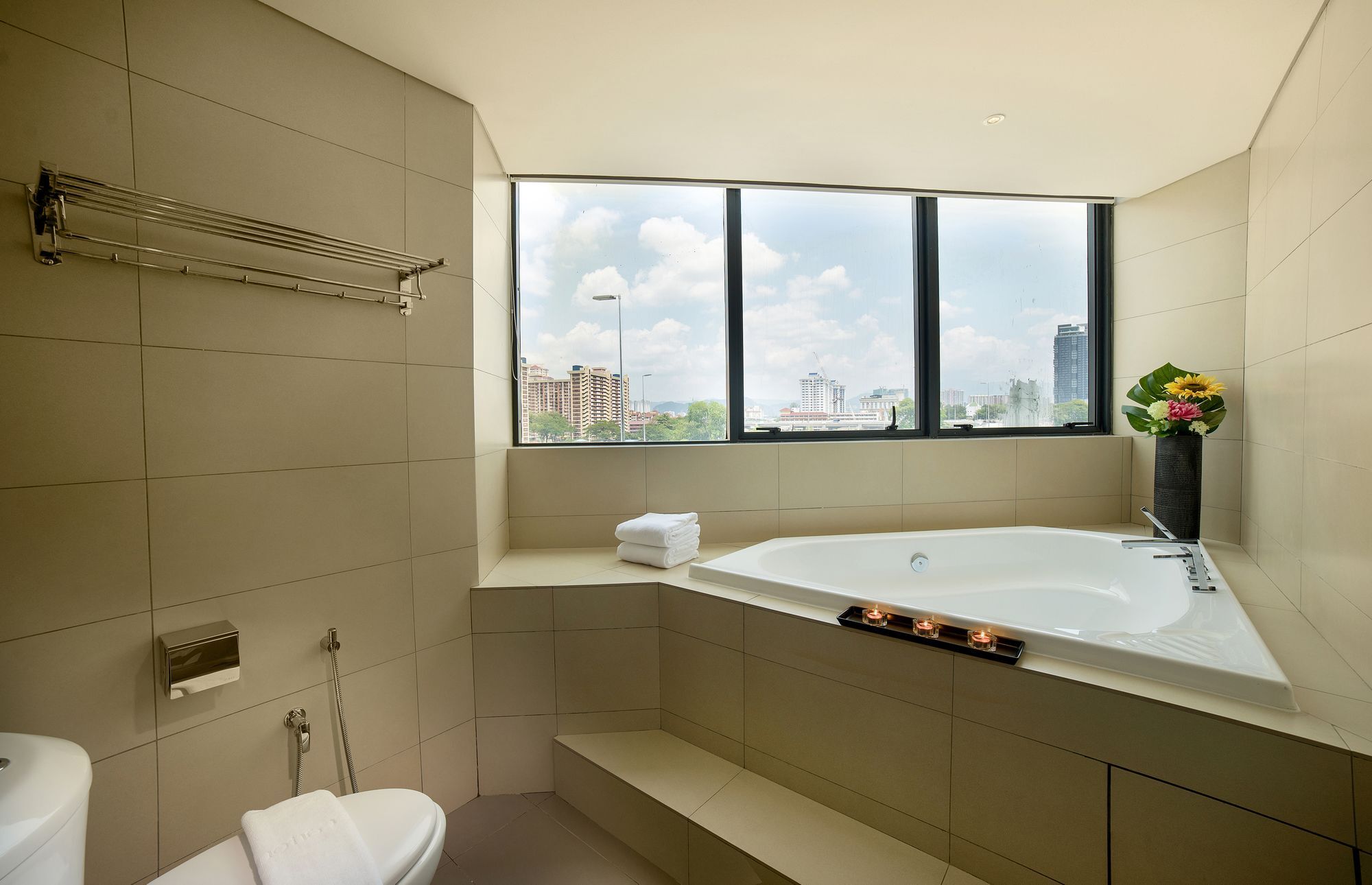 Riccarton Capsule Hotel Kuala Lumpur Exterior foto