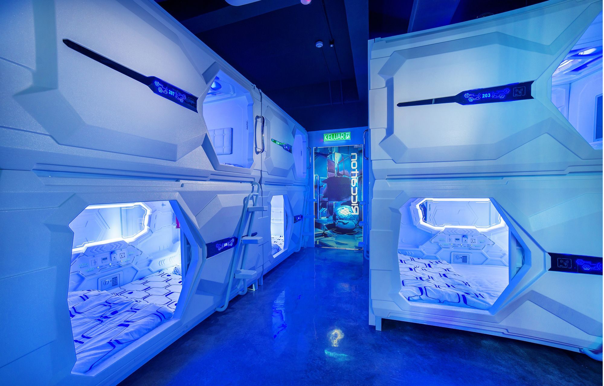 Riccarton Capsule Hotel Kuala Lumpur Exterior foto