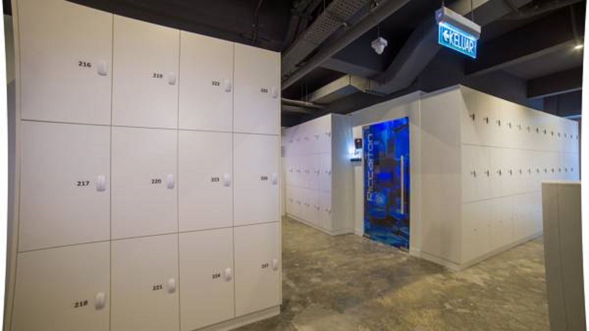Riccarton Capsule Hotel Kuala Lumpur Exterior foto